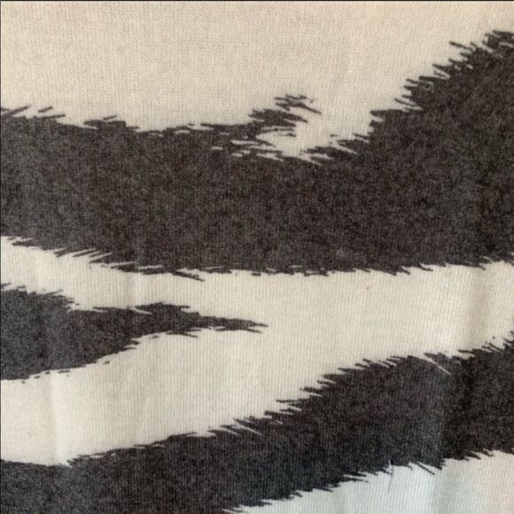 ‎Hye Park and Lune Zebra Print Maxi Dress - Picture 13 of 16